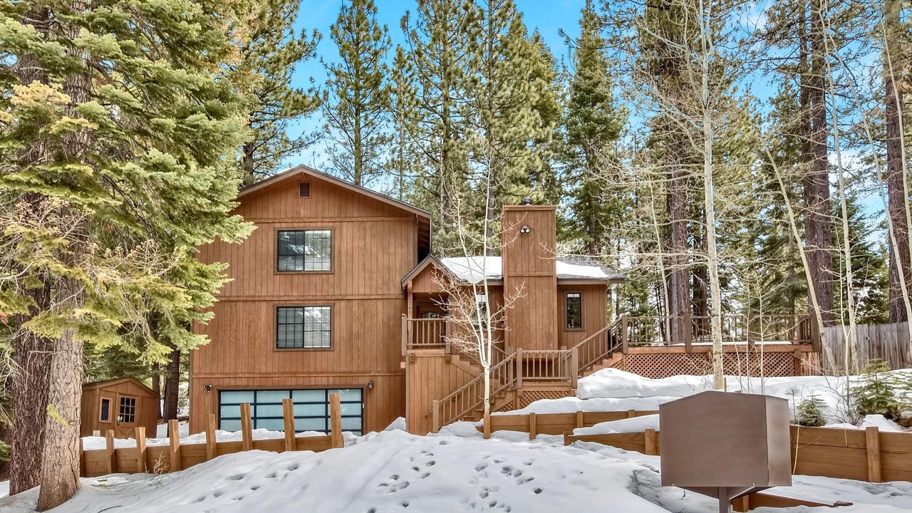 Photo of Outdoor in Country Club Estates