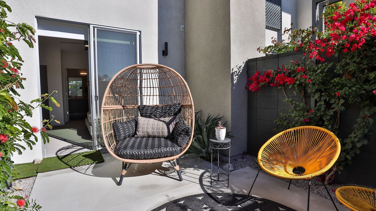 Photo of Patio Balcony in Uptown Design District
