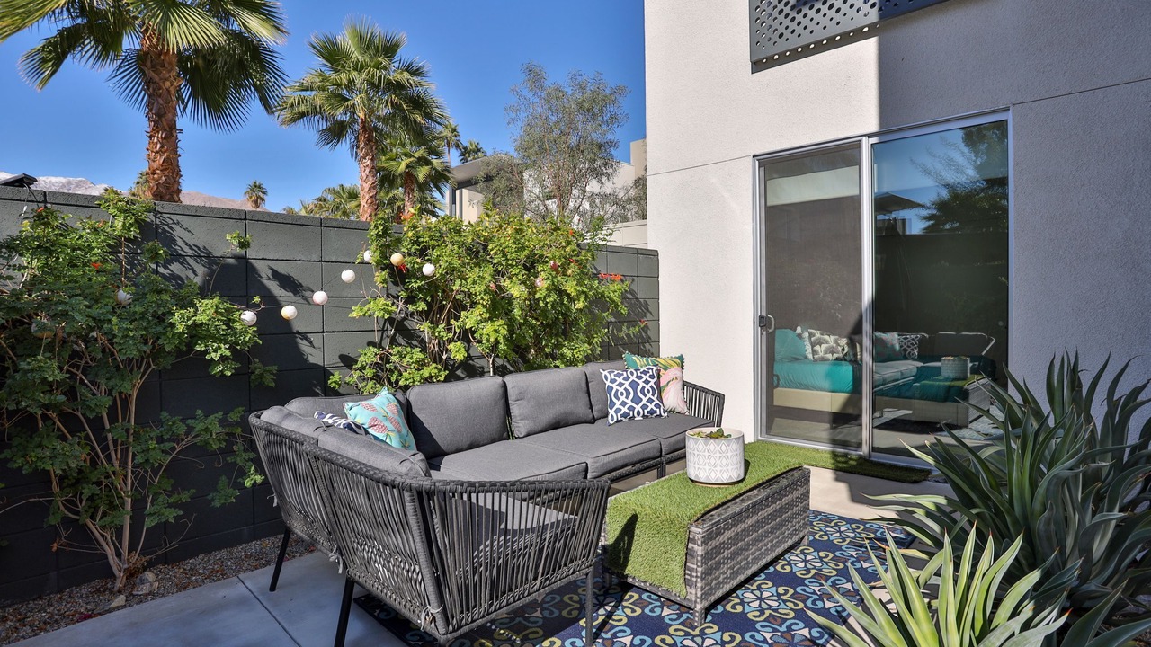 Photo of Patio Balcony in Uptown Design District