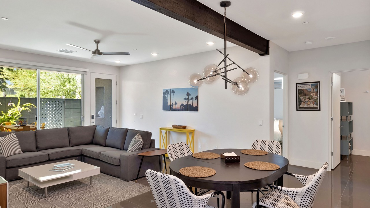 Photo of Livingroom in Uptown Design District