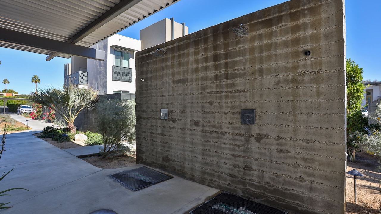 Photo of Outdoor in Uptown Design District