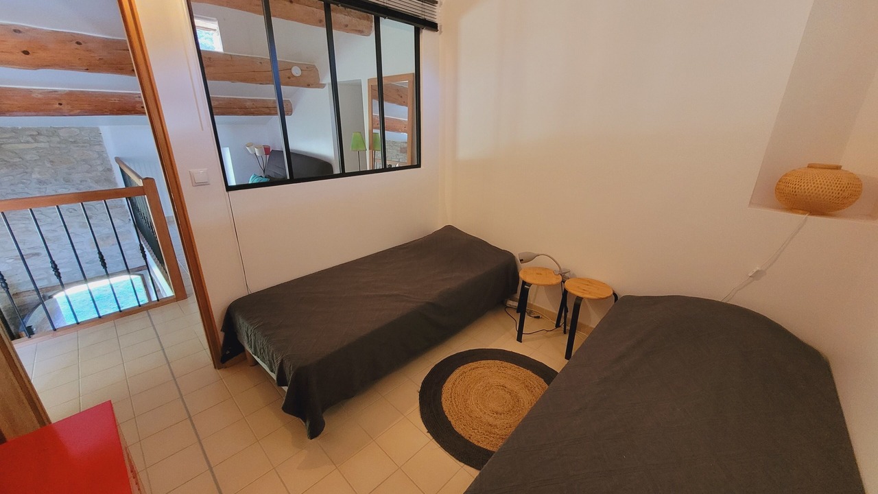 Photo of Bedroom in Revest-des-Brousses