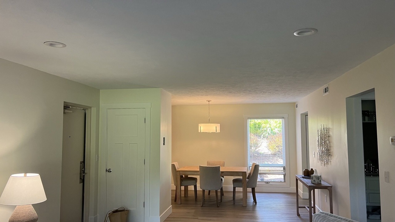 Photo of Bedroom in Acme