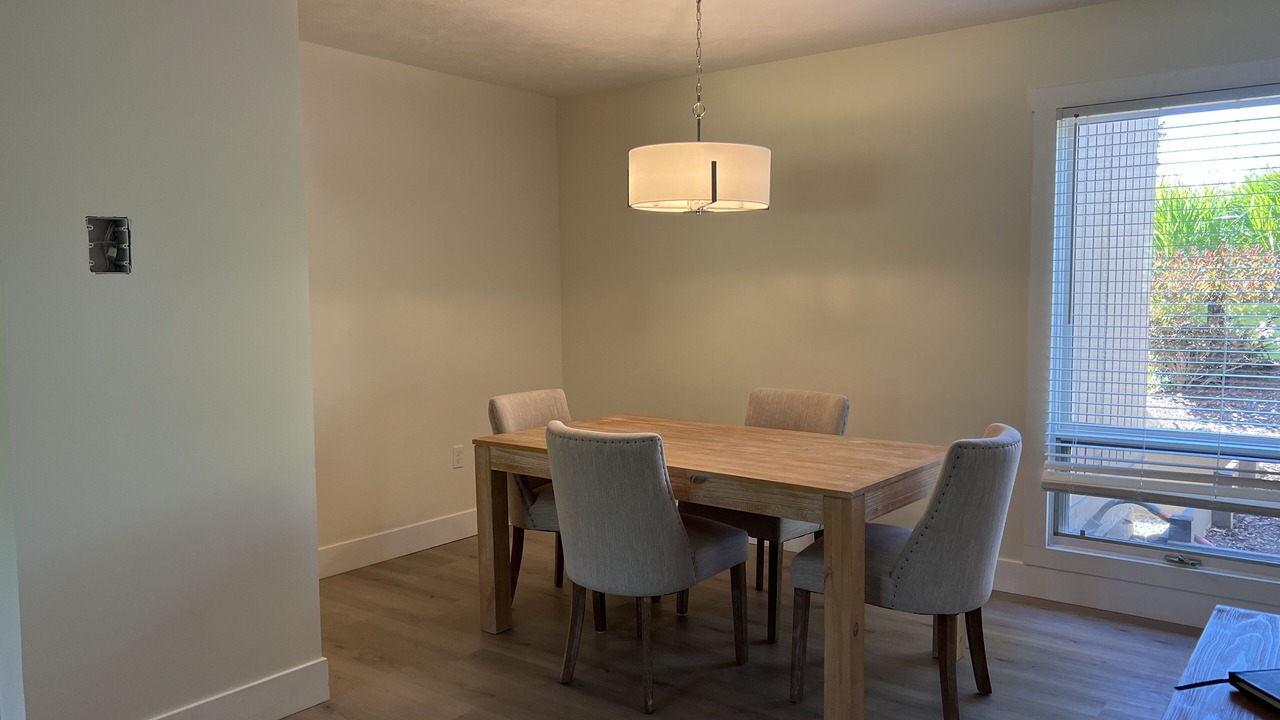 Photo of Livingroom in Acme