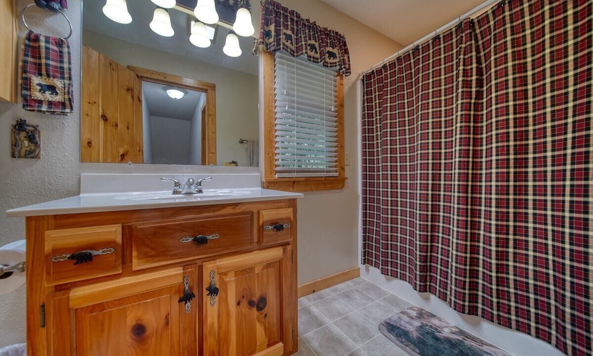 Photo of Bathroom in Blairsville