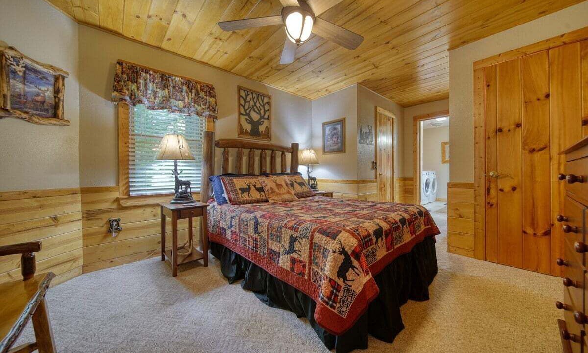 Photo of Bedroom in Blairsville
