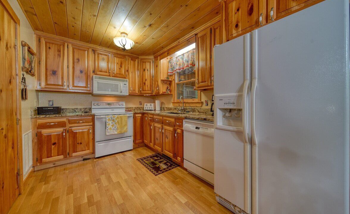 Photo of Kitchen in Blairsville