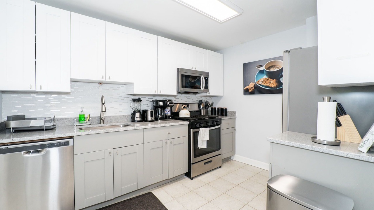 Photo of Kitchen in Peachtree Center