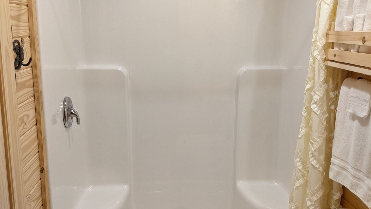 Photo of Bathroom in Fort Payne