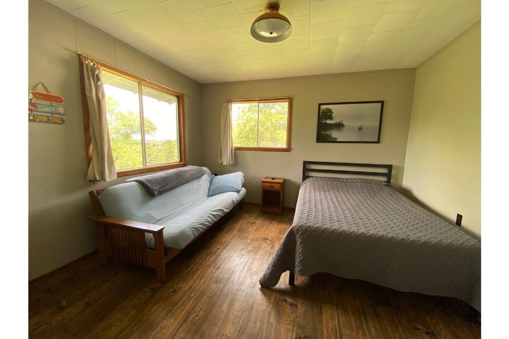 Photo of Bedroom in Pittsburg