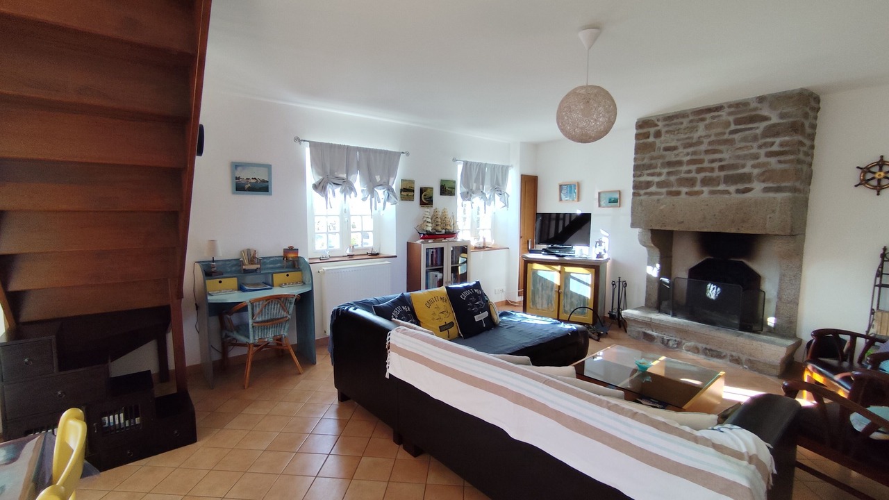 Photo of Livingroom in Equilly