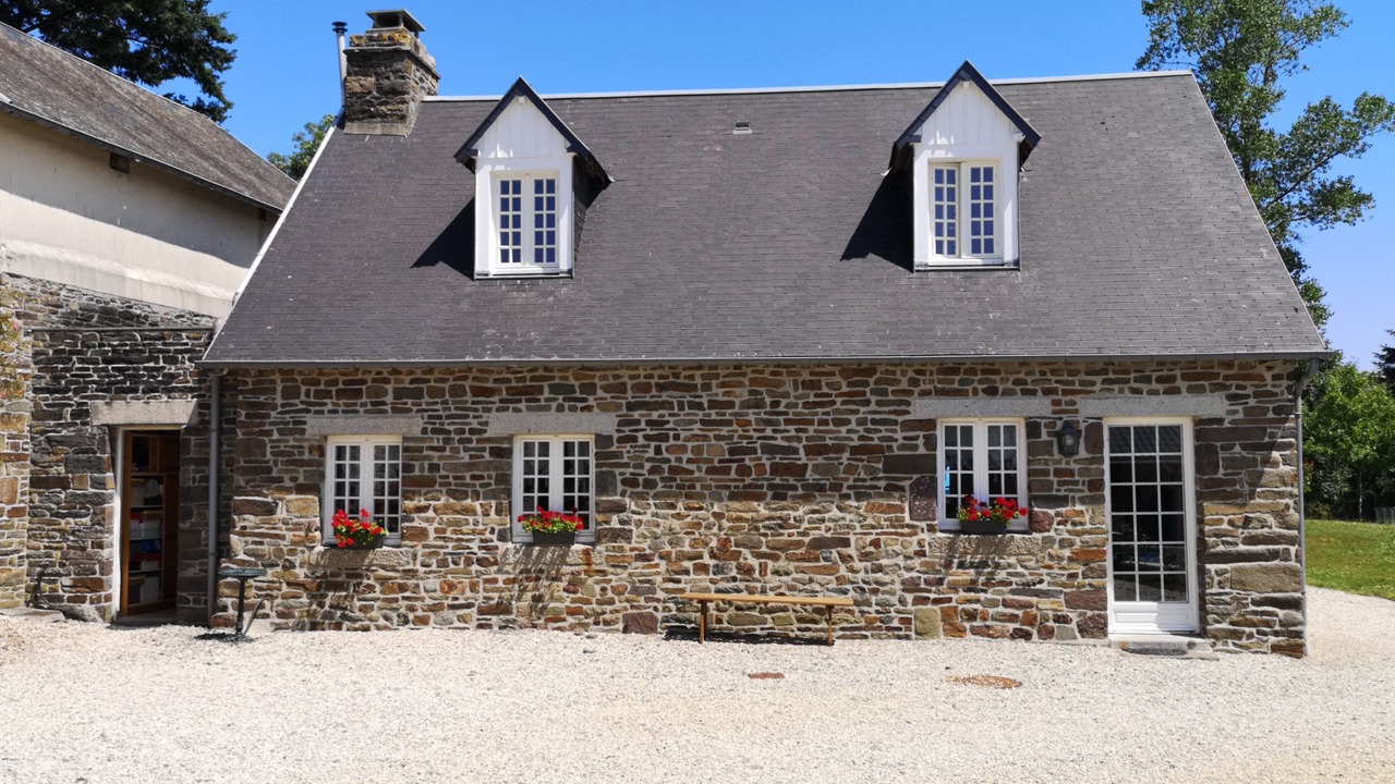 Photo of Outdoor in Equilly
