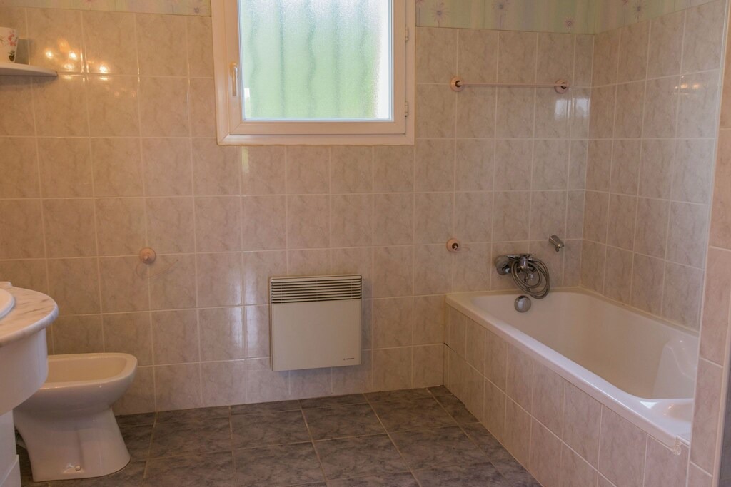 Photo of Bathroom in La Croix-Blanche