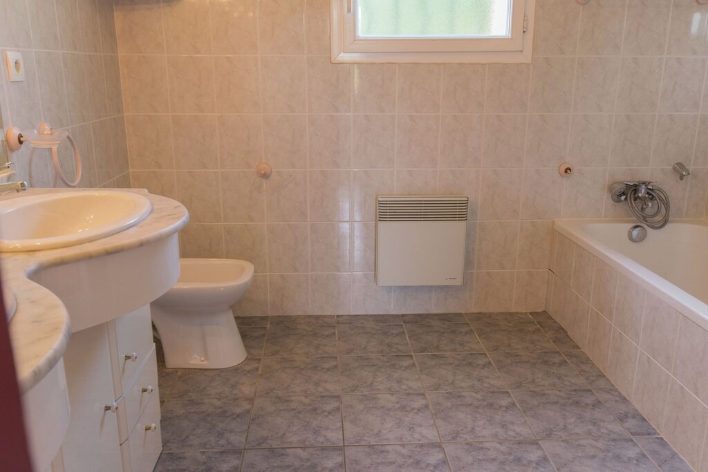 Photo of Bathroom in La Croix-Blanche