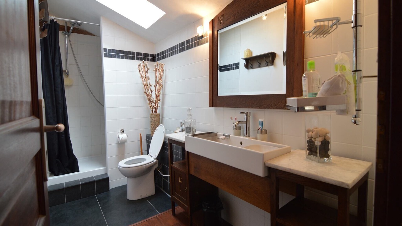 Photo of Bathroom in Saint-Jean-de-Sauves