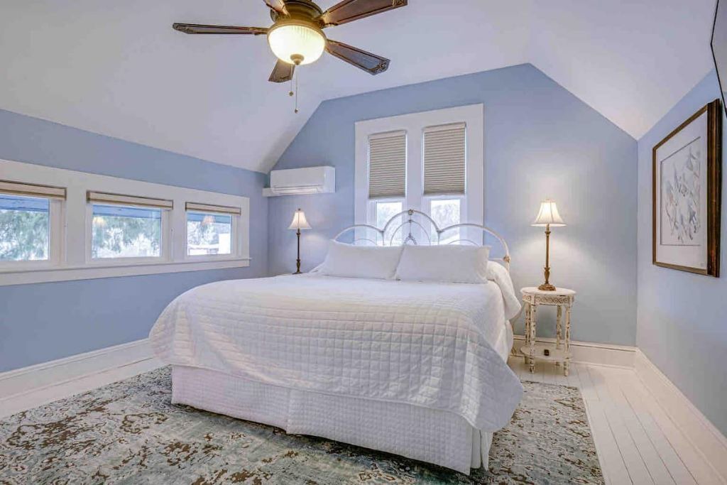 Photo of Bedroom in Silverton
