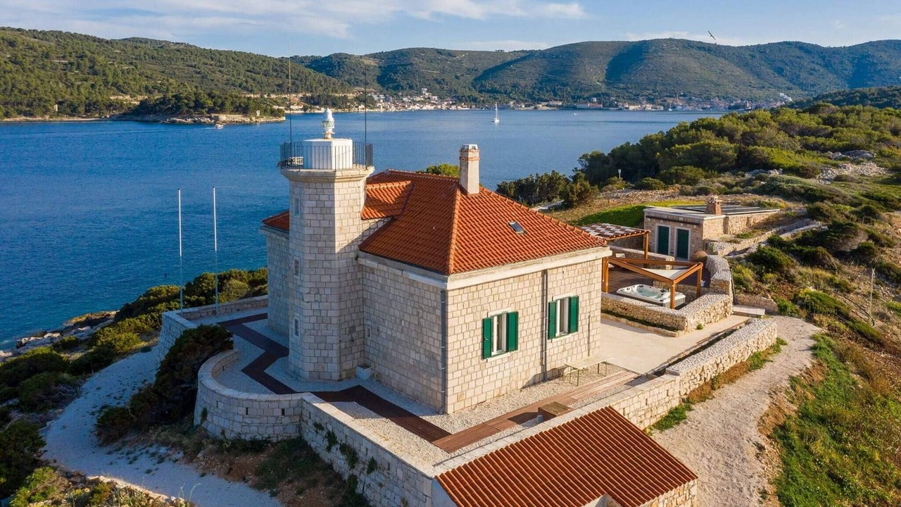 Photo of Outdoor in Cove Rogacic