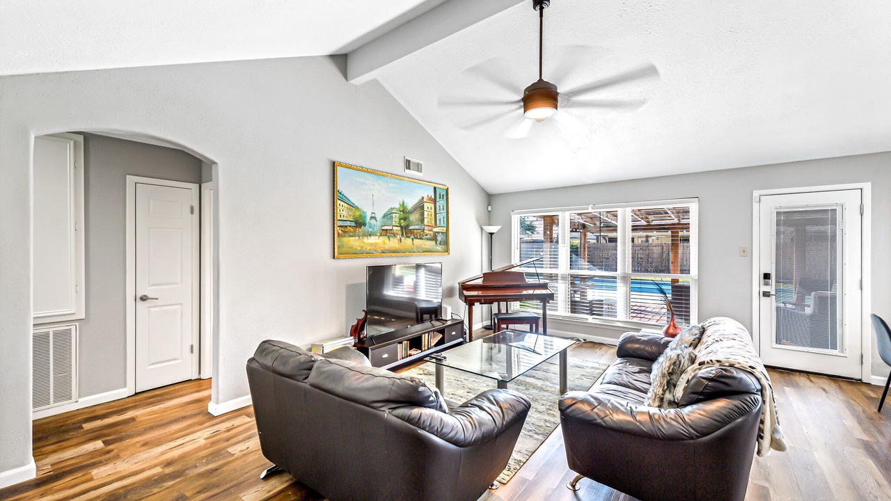 Photo of Livingroom in Richmond