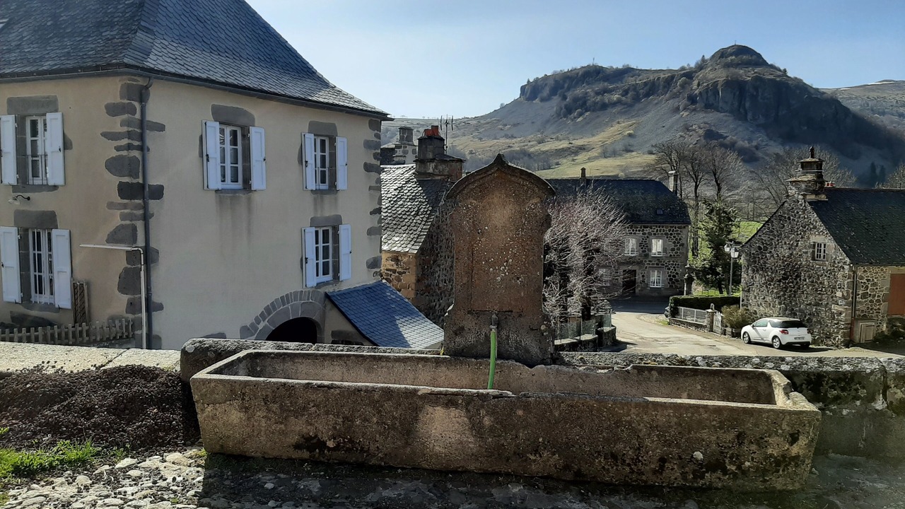 Photo of Others in Dienne