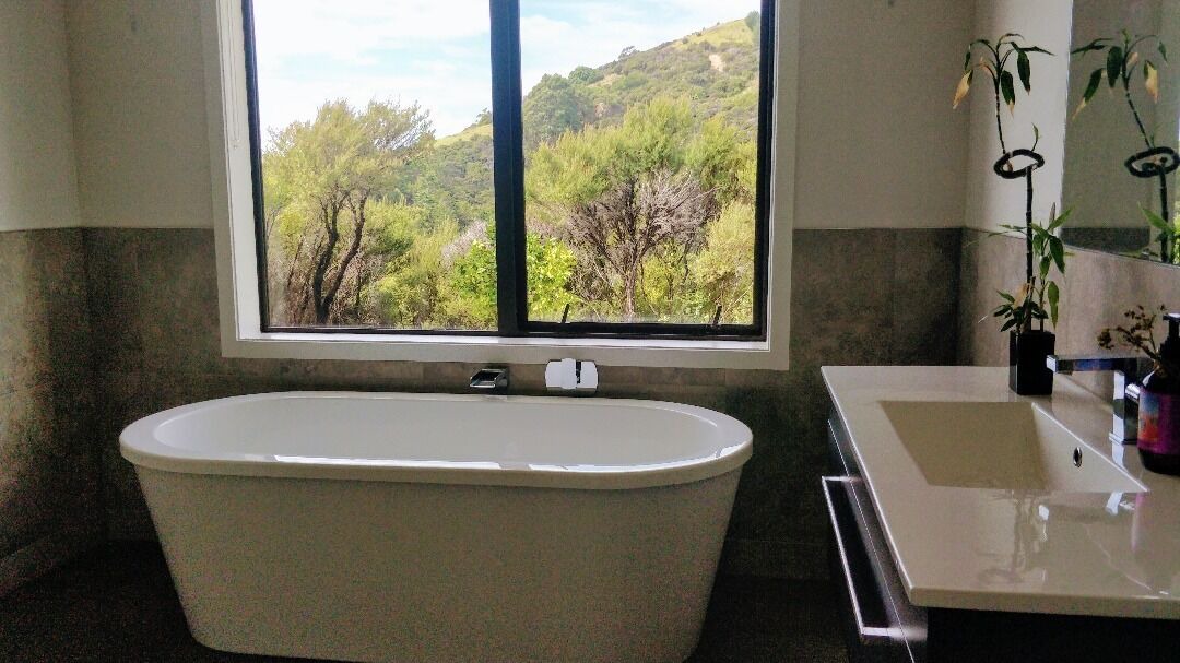 Photo of Bathroom in Whananaki North