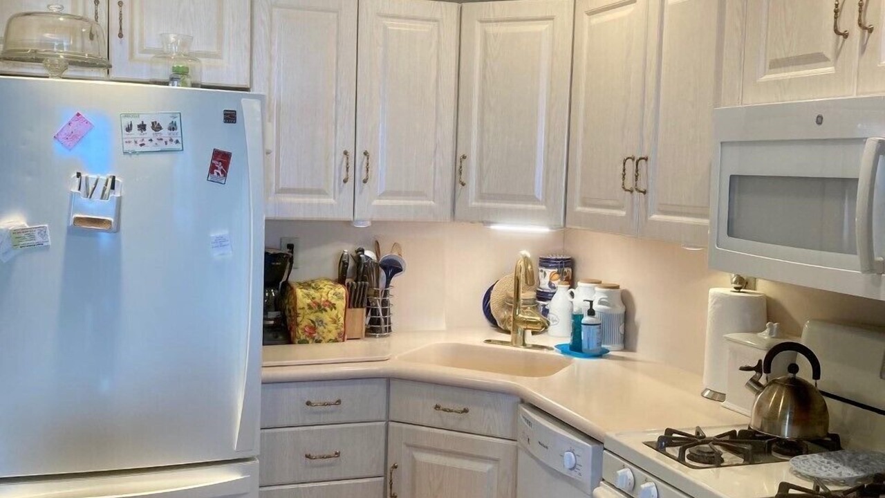 Photo of Kitchen in Avon by the Sea