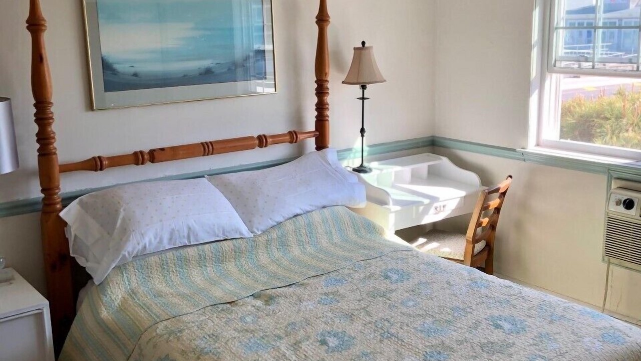Photo of Bedroom in Avon by the Sea