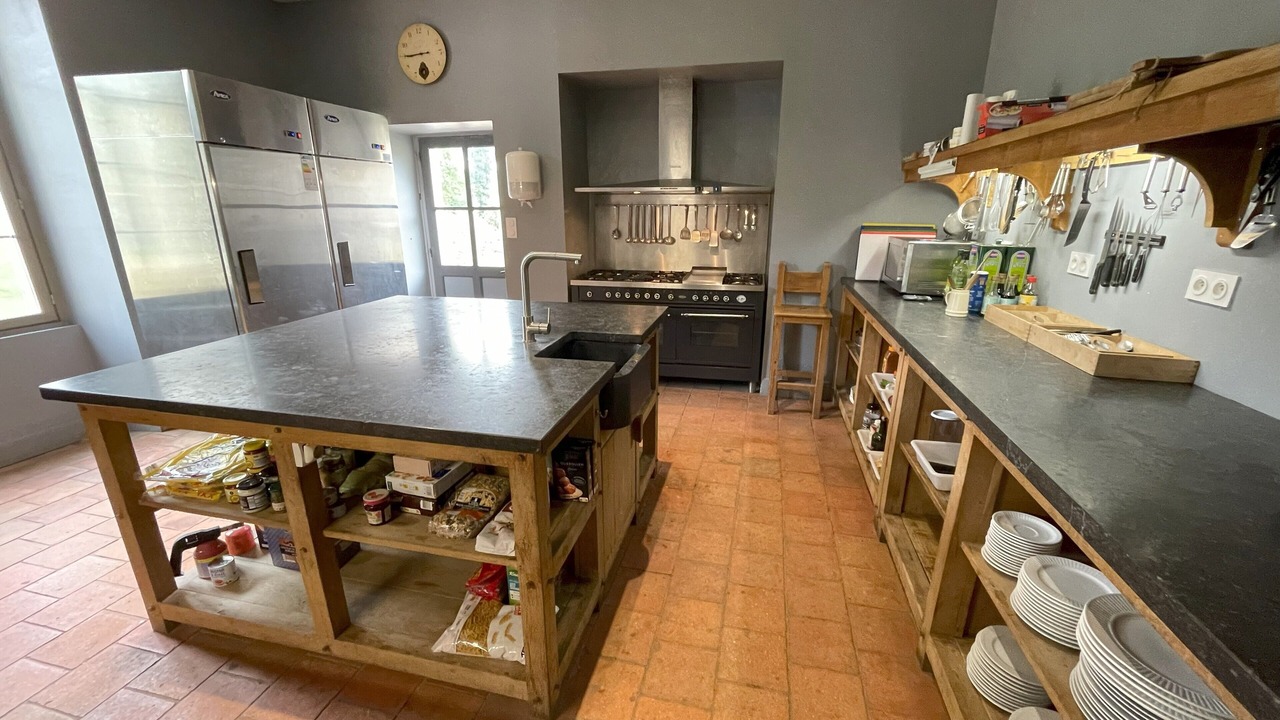 Photo of Kitchen in Brain-sur-Allonnes