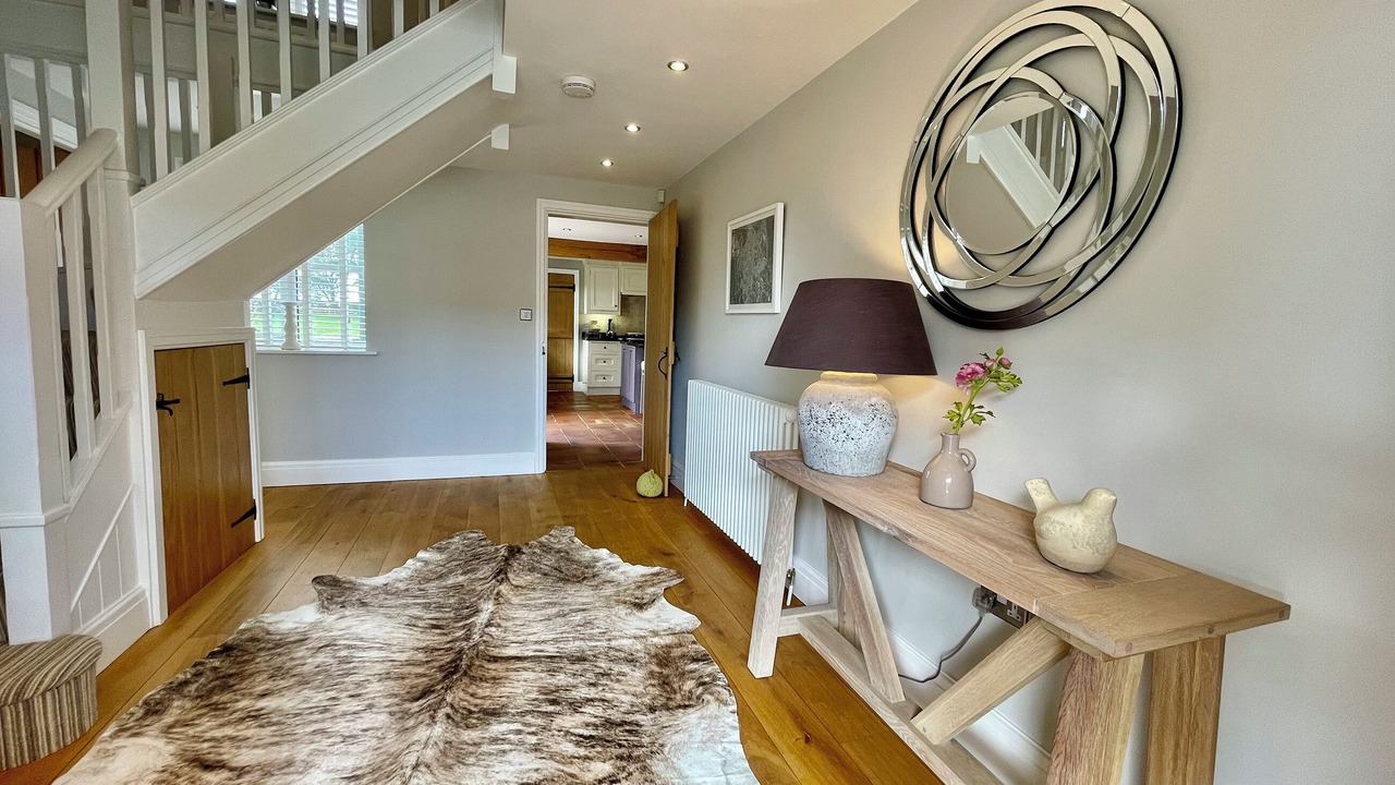 Photo of Others in Storwood