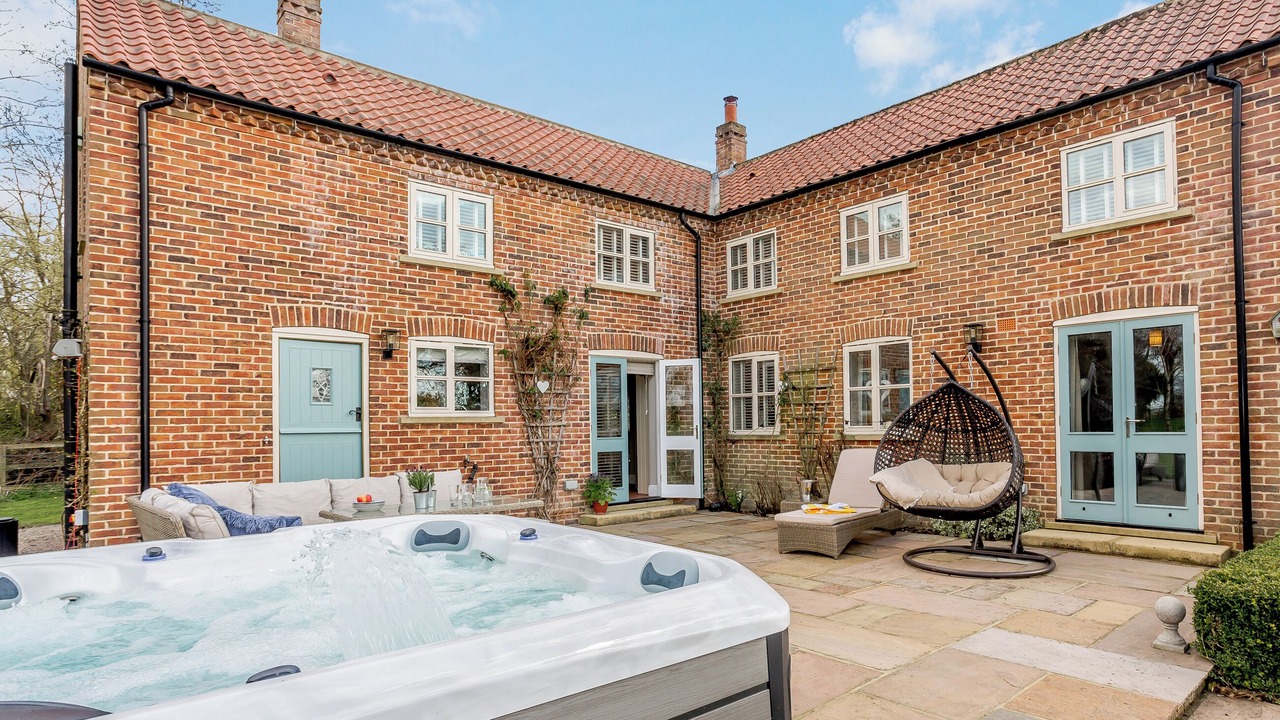 Photo of Others in Storwood