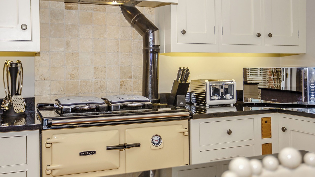 Photo of Others in Storwood