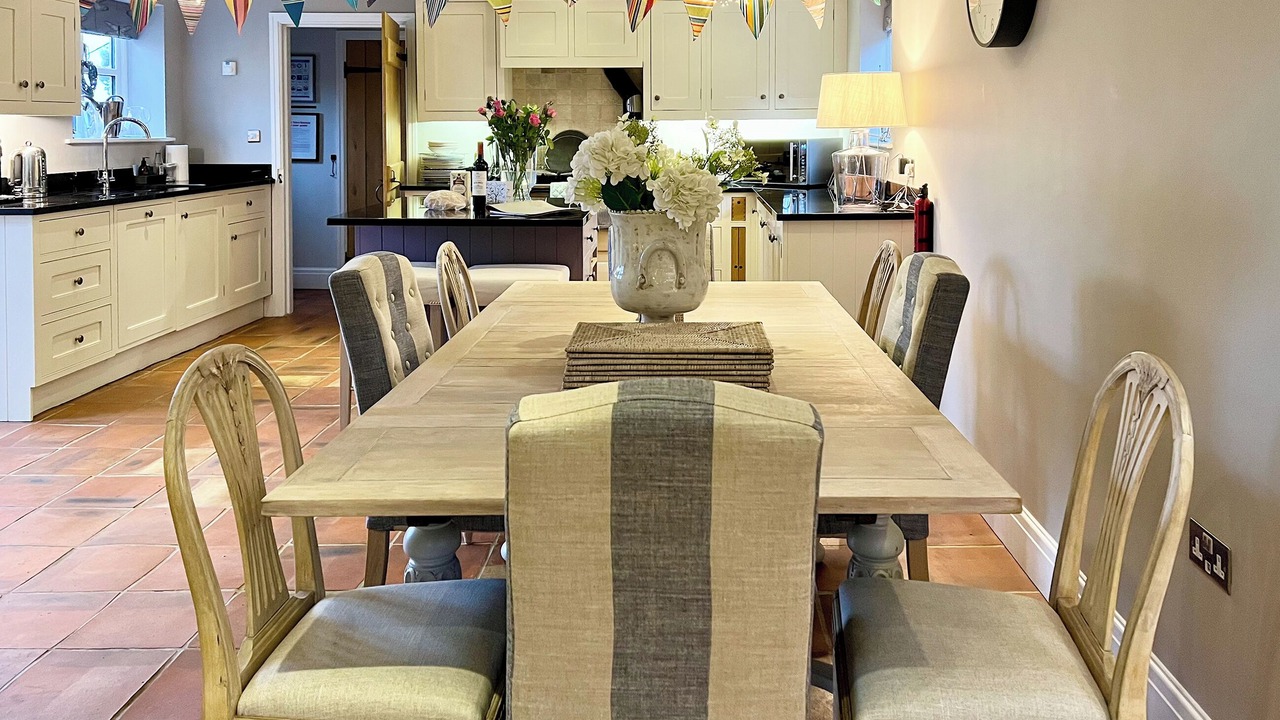 Photo of Others in Storwood