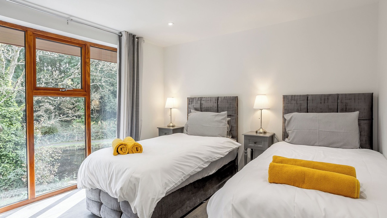 Photo of Others in Rastrick