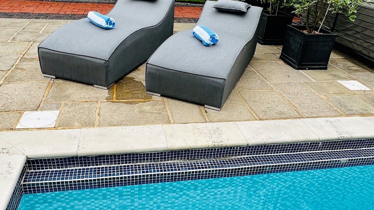 Photo of Outdoor in Guildford