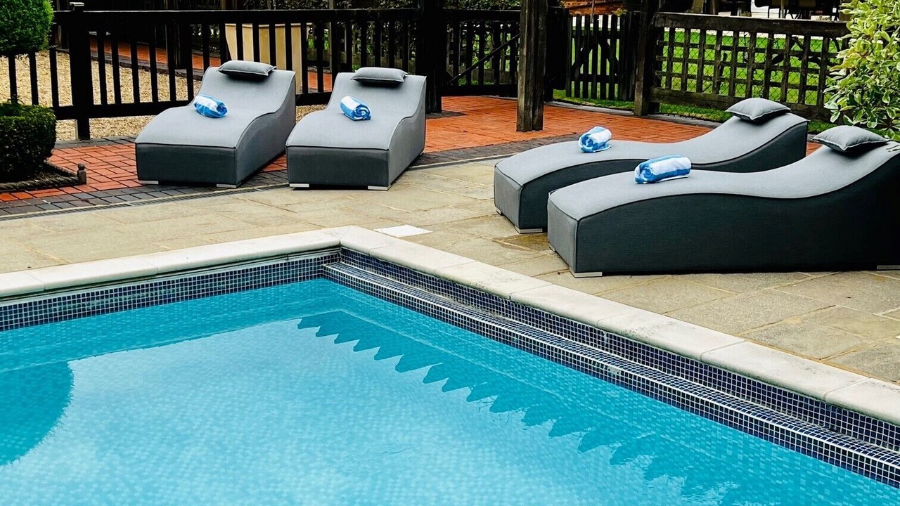 Photo of Outdoor in Guildford