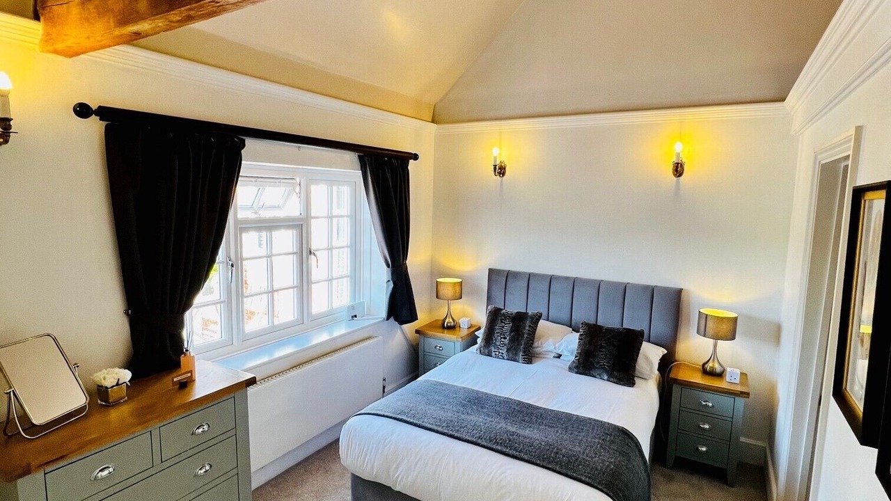 Photo of Outdoor in Guildford