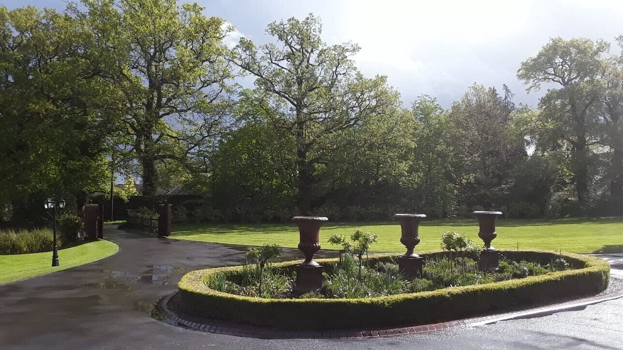 Photo of Outdoor in Guildford