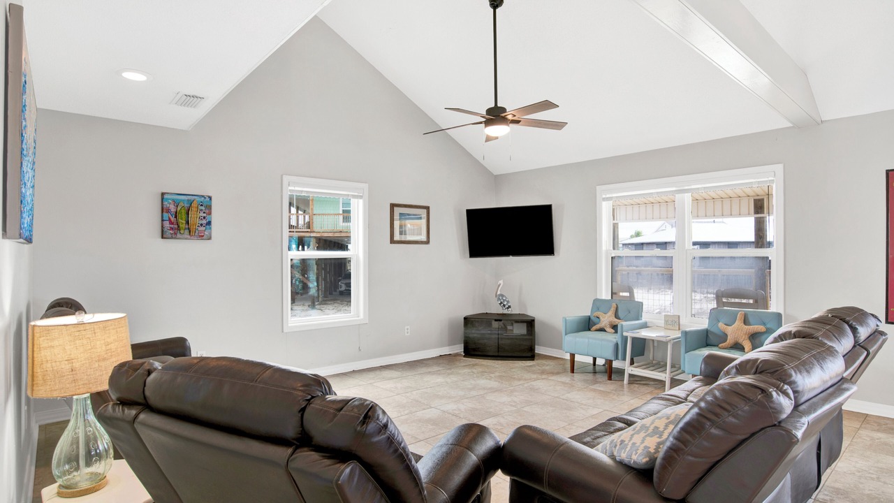 Photo of Bedroom in Dauphin Island