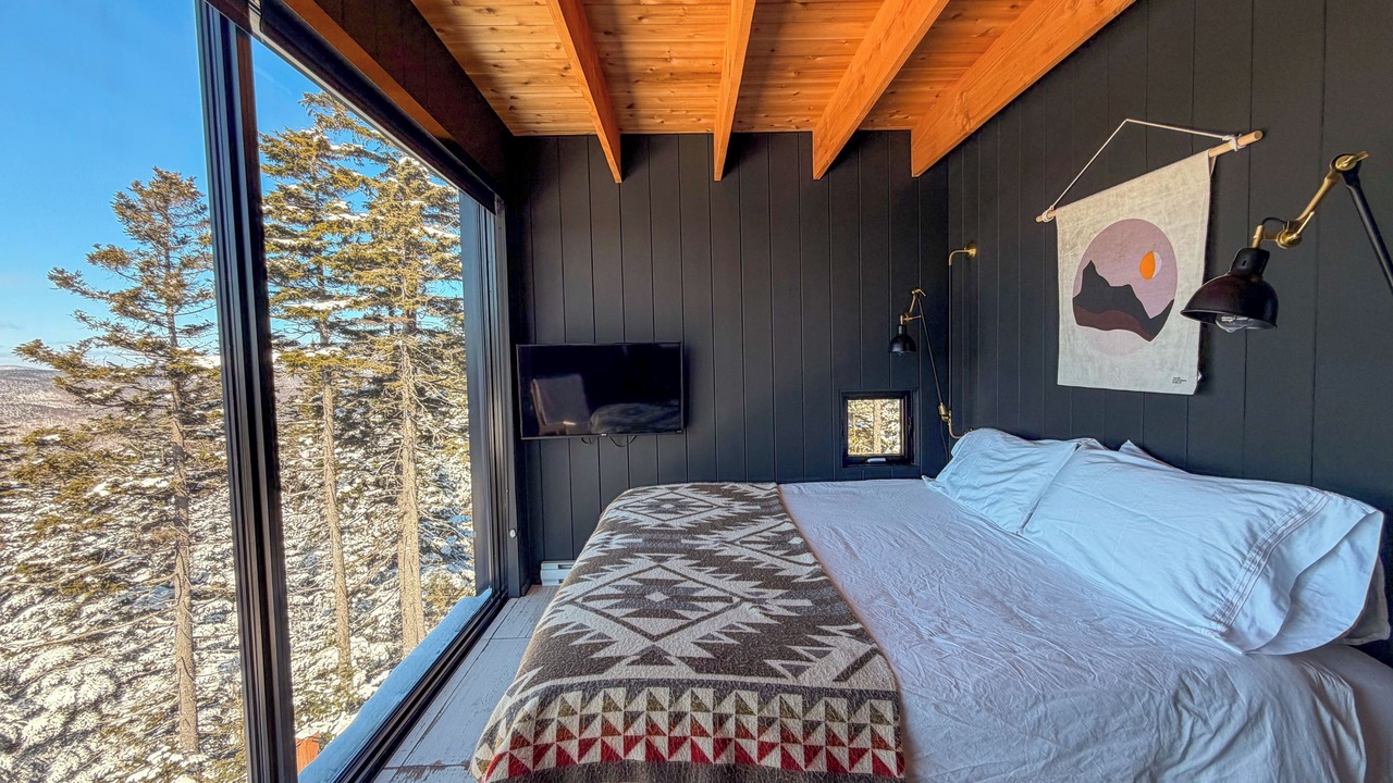 Photo of Bedroom in Lac Beauport