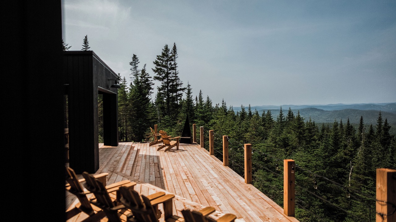 Photo of Patio Balcony in Lac Beauport