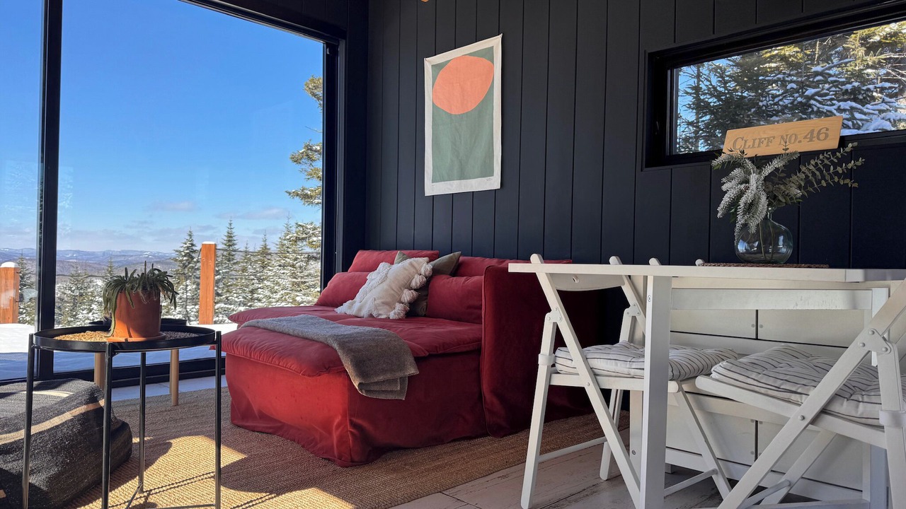 Photo of Livingroom in Lac Beauport