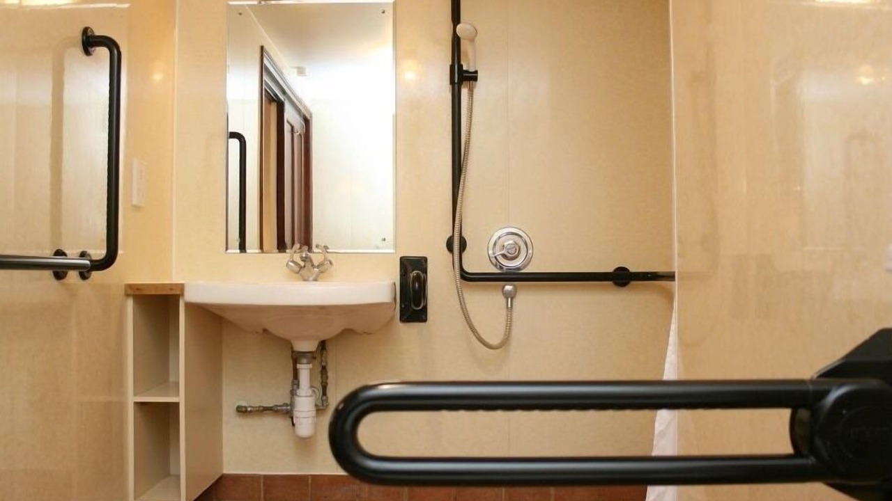 Photo of Bathroom in Britford