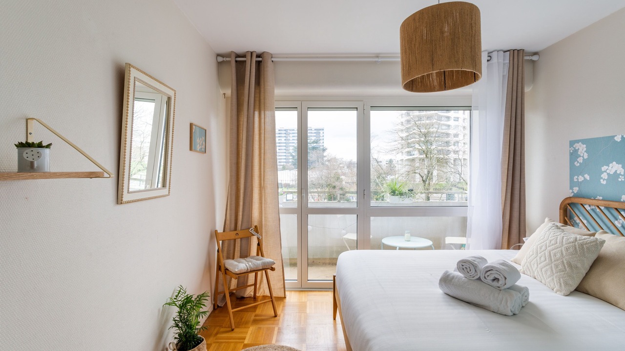 Photo of Bedroom in Bourg-l'Eveque