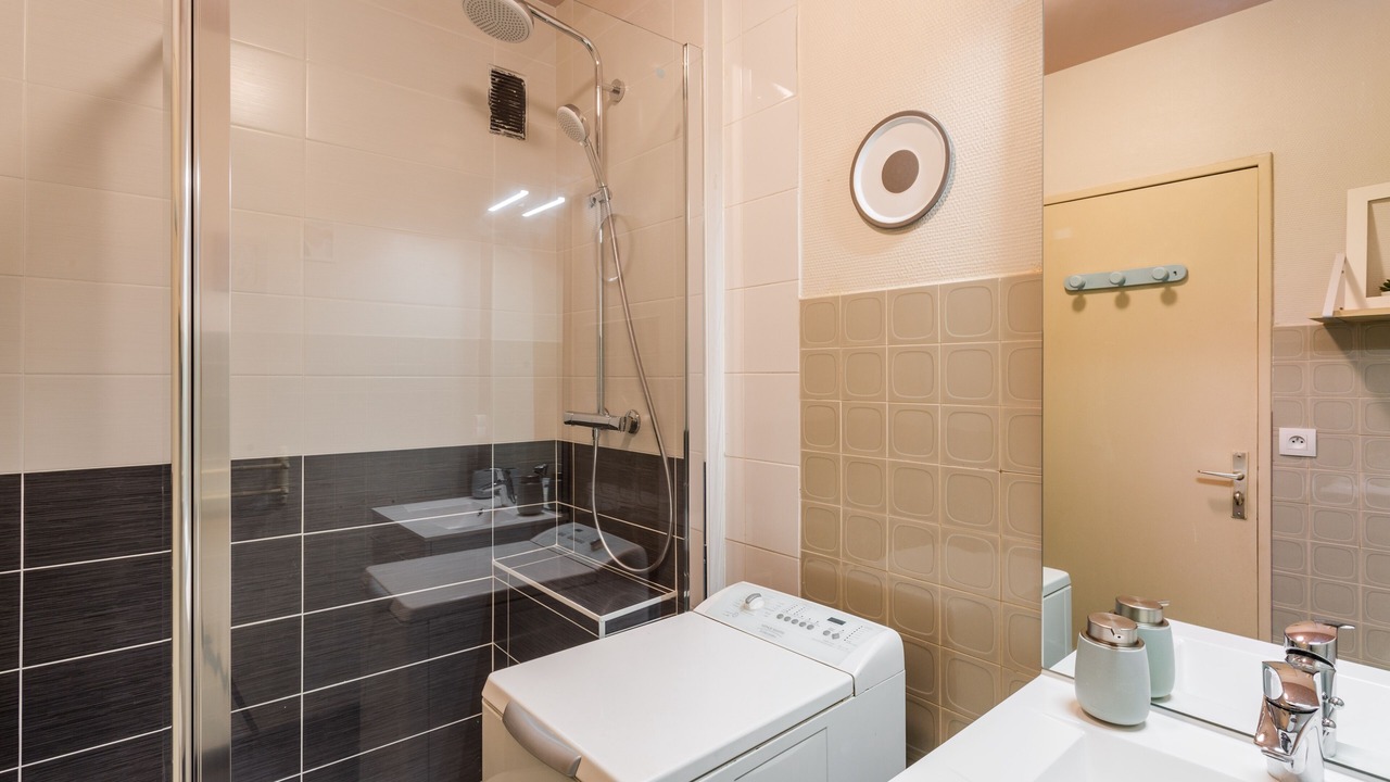 Photo of Bathroom in Bourg-l'Eveque