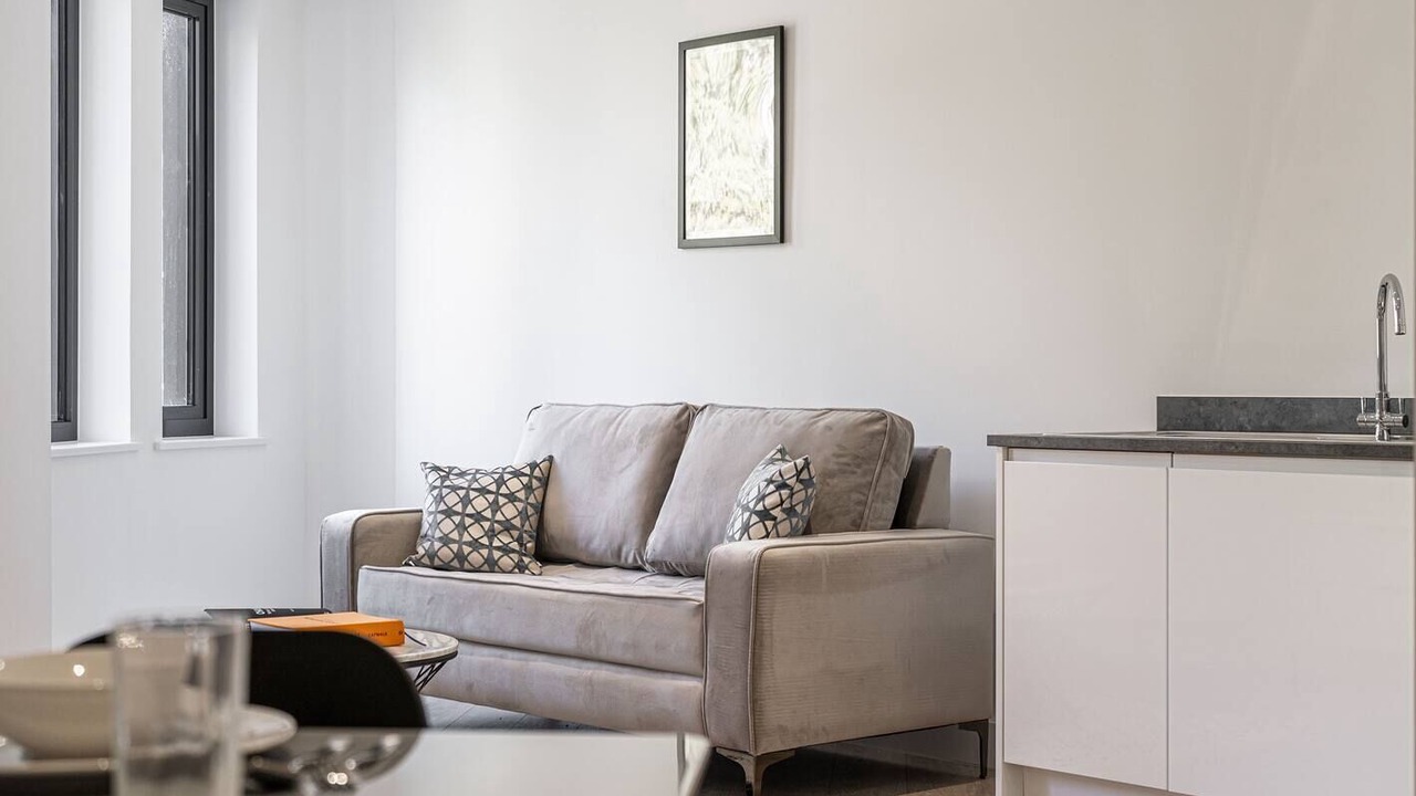 Photo of Livingroom in Barnt Green