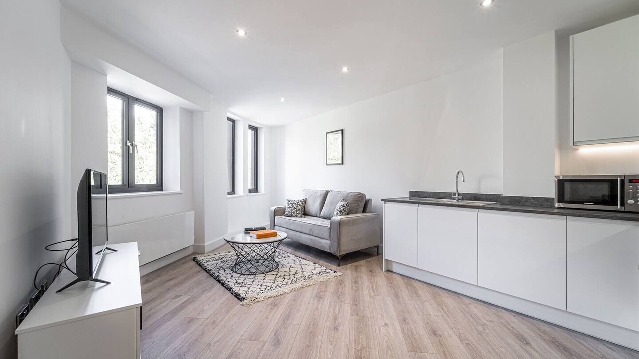 Photo of Livingroom in Barnt Green