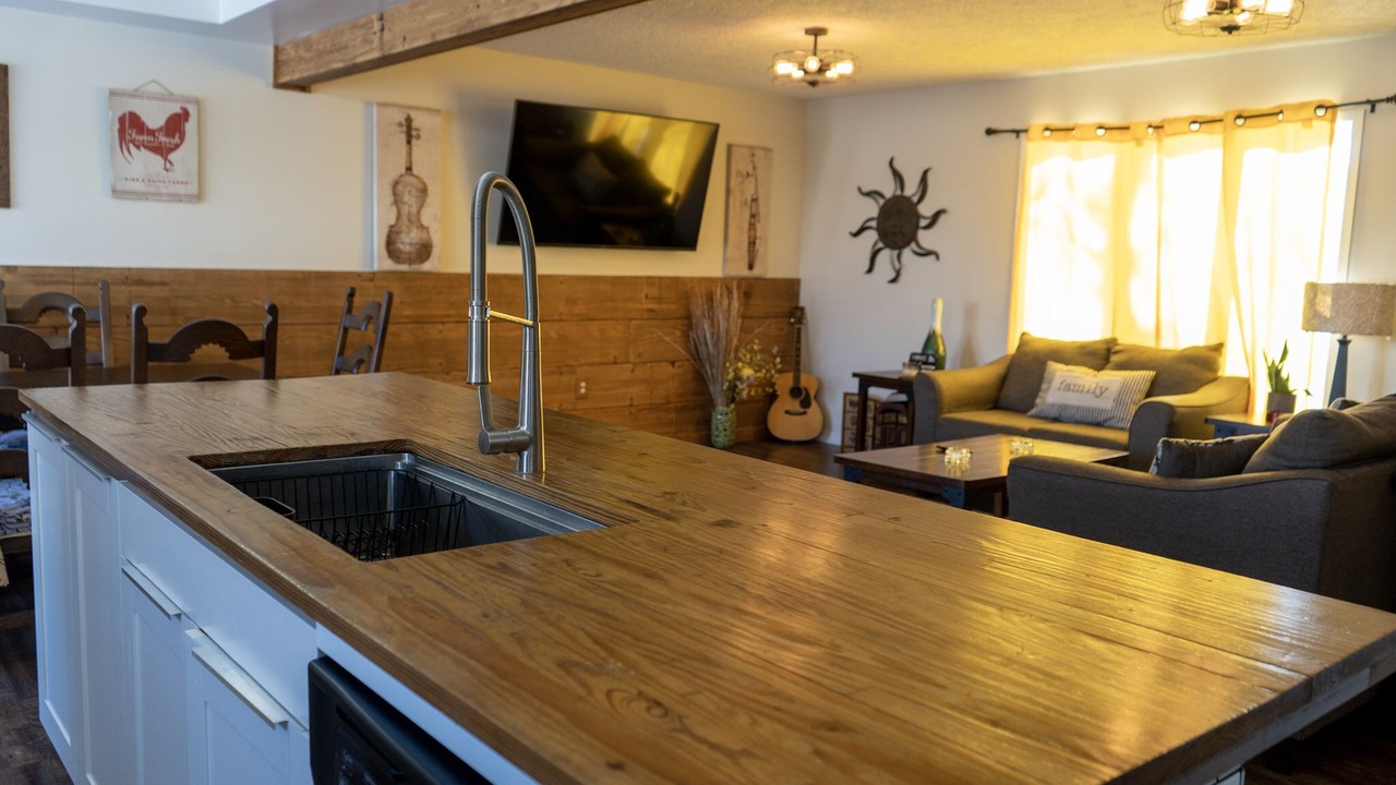 Photo of Livingroom in Davenport