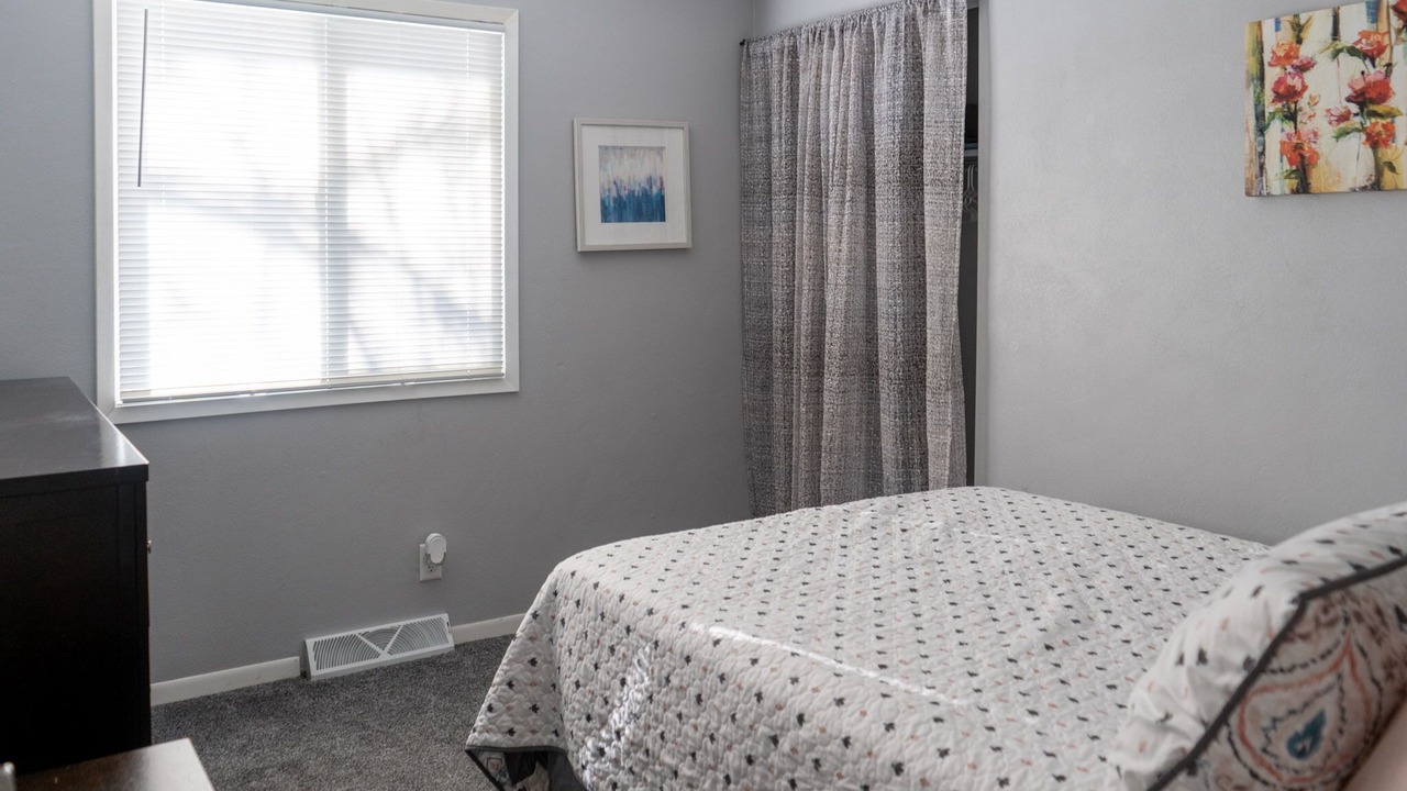 Photo of Bedroom in Davenport