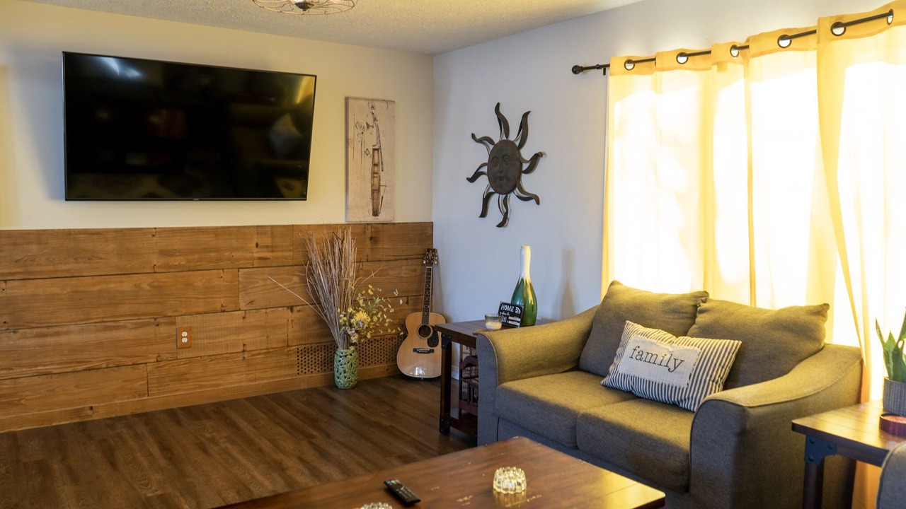 Photo of Livingroom in Davenport