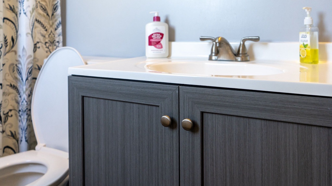 Photo of Bathroom in Davenport