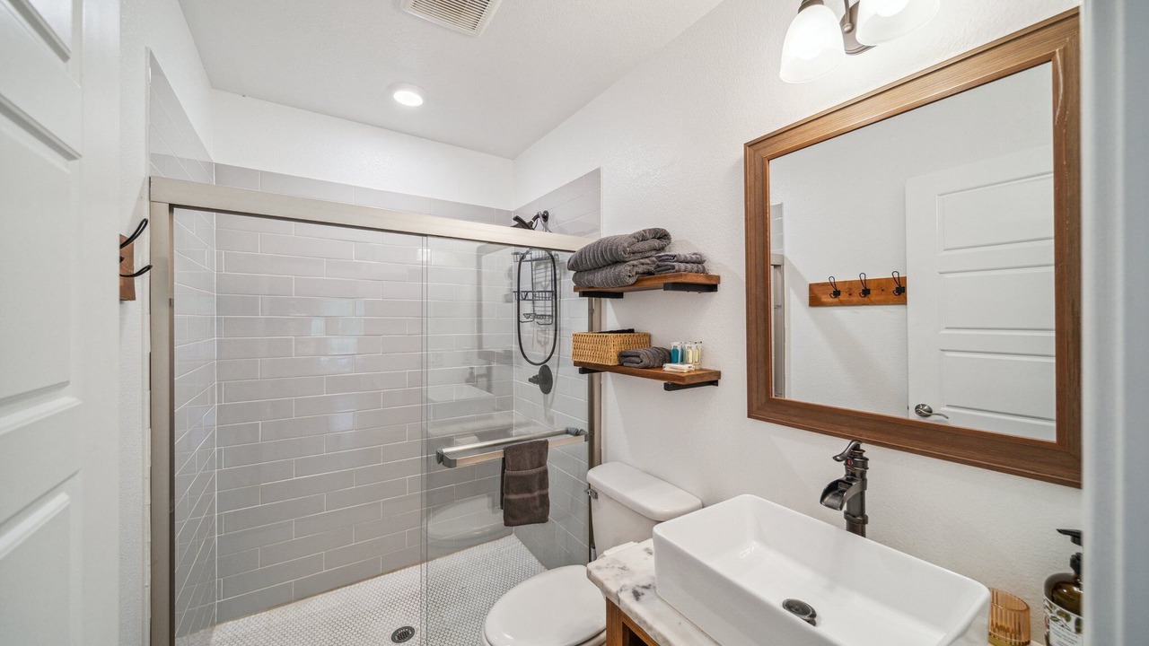 Photo of Bathroom in Grove